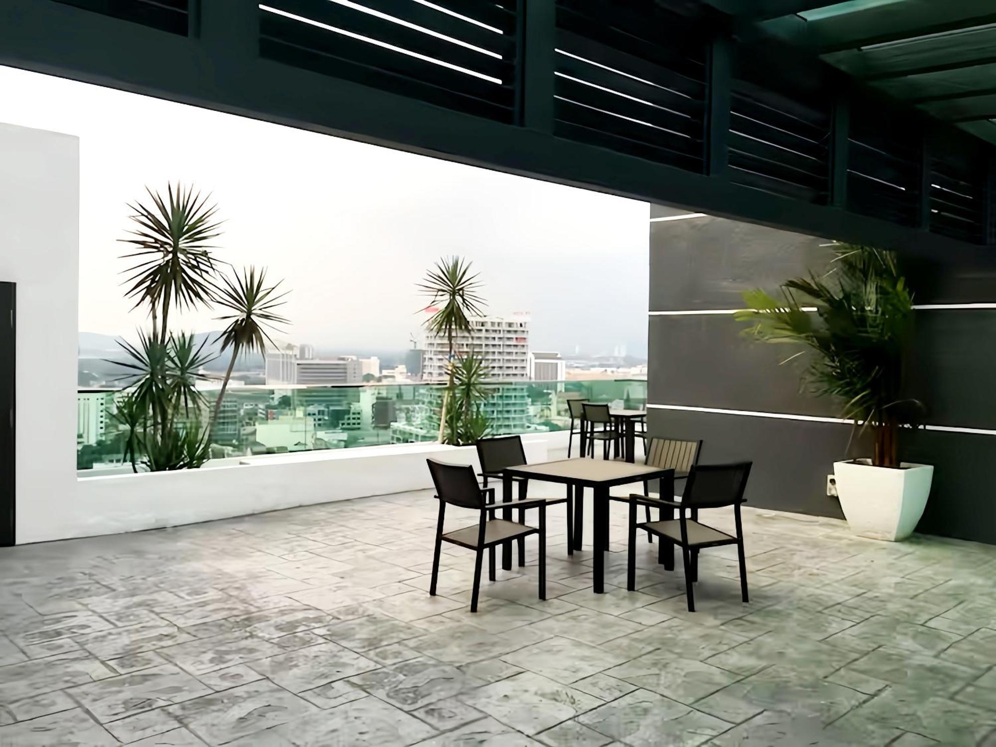 The Majestic Ipoh Apartment Exterior photo